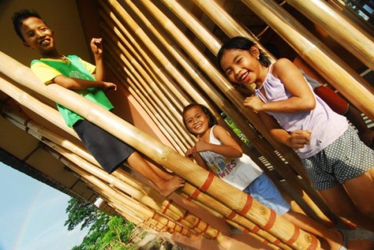 philippines-bamboo-school-camarines-sur-5