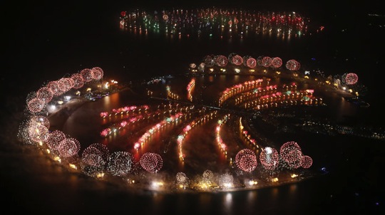 Dubai record fireworks
