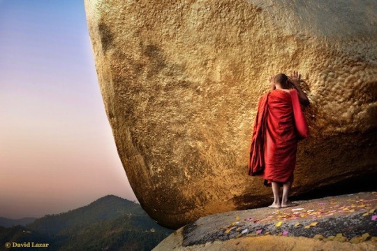 5-David-Lazar-Luminous-Journeys-altGolden-Rock-monk-on-photo-tour-in-Myanmar