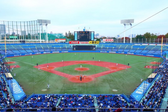 Meiji_Jingu_Stadium_2016