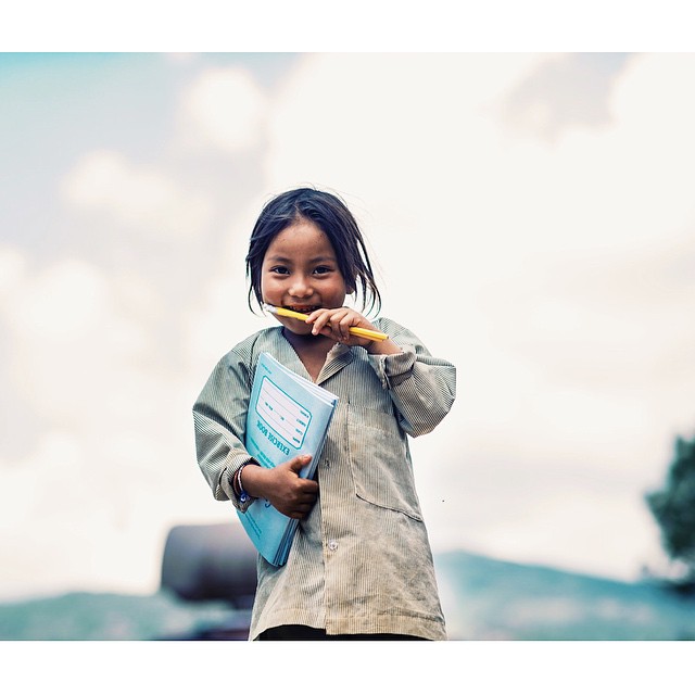 ①ネパールの子ども